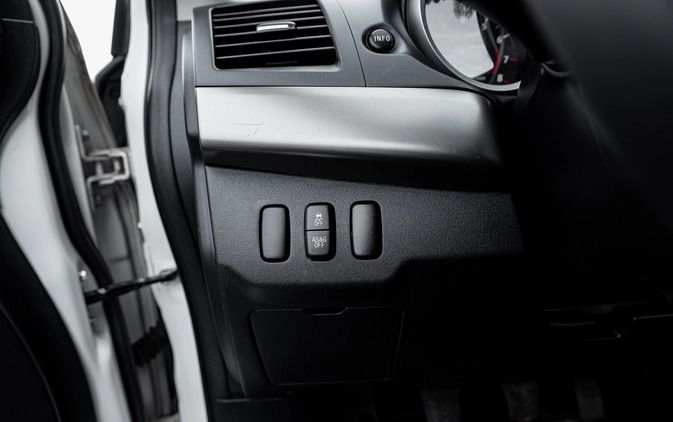 Mitsubishi Lancer cena 32900 przebieg: 150000, rok produkcji 2014 z Radom małe 596